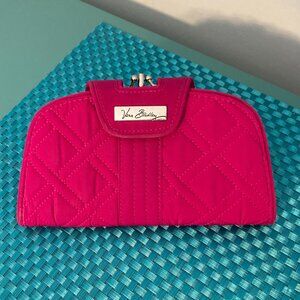 Vera Bradley Kiss and Snap Clutch Wallet EUC Magenta